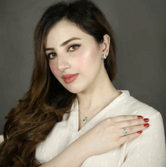 Emerald Set For Women, Elegant Design-Boutique Spiritual