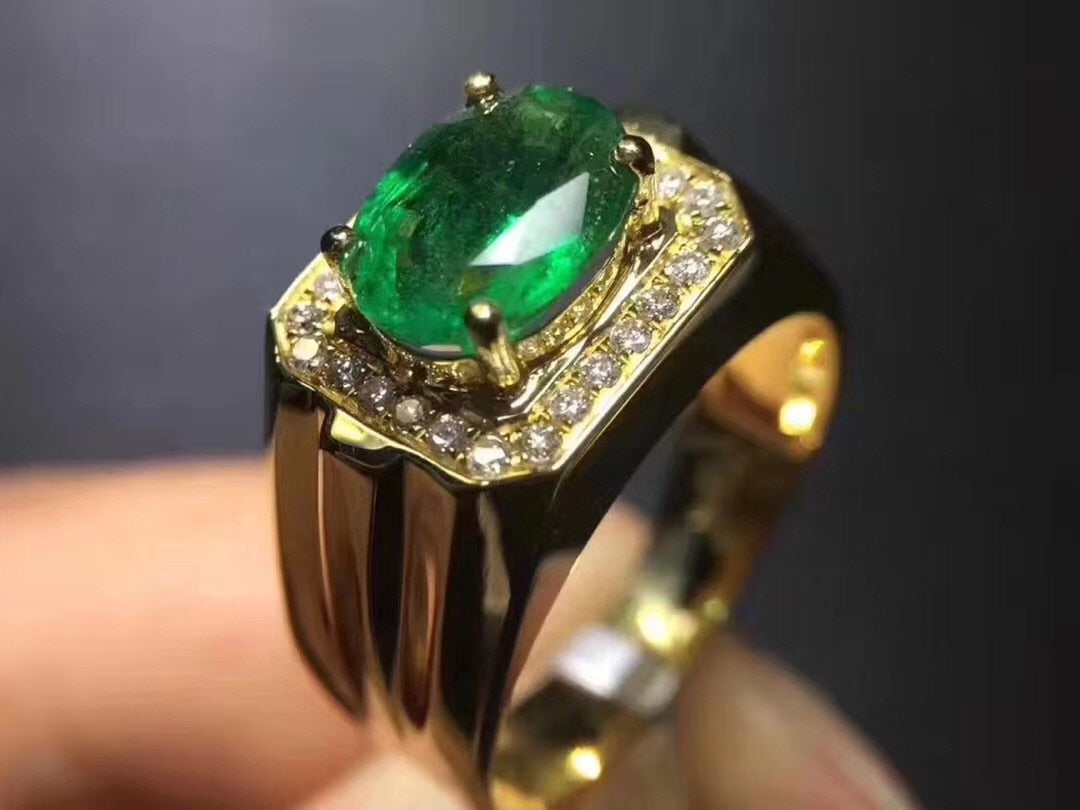Emerald Handmade Silver Ring for Men