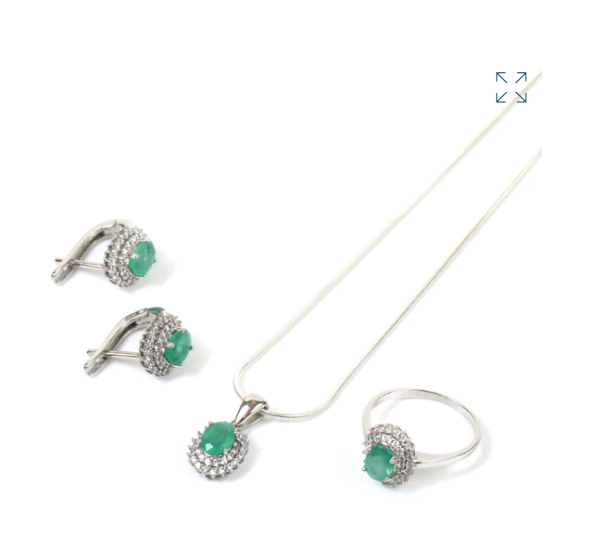 Emerald Set For Women, Elegant Design - Boutique Spiritual